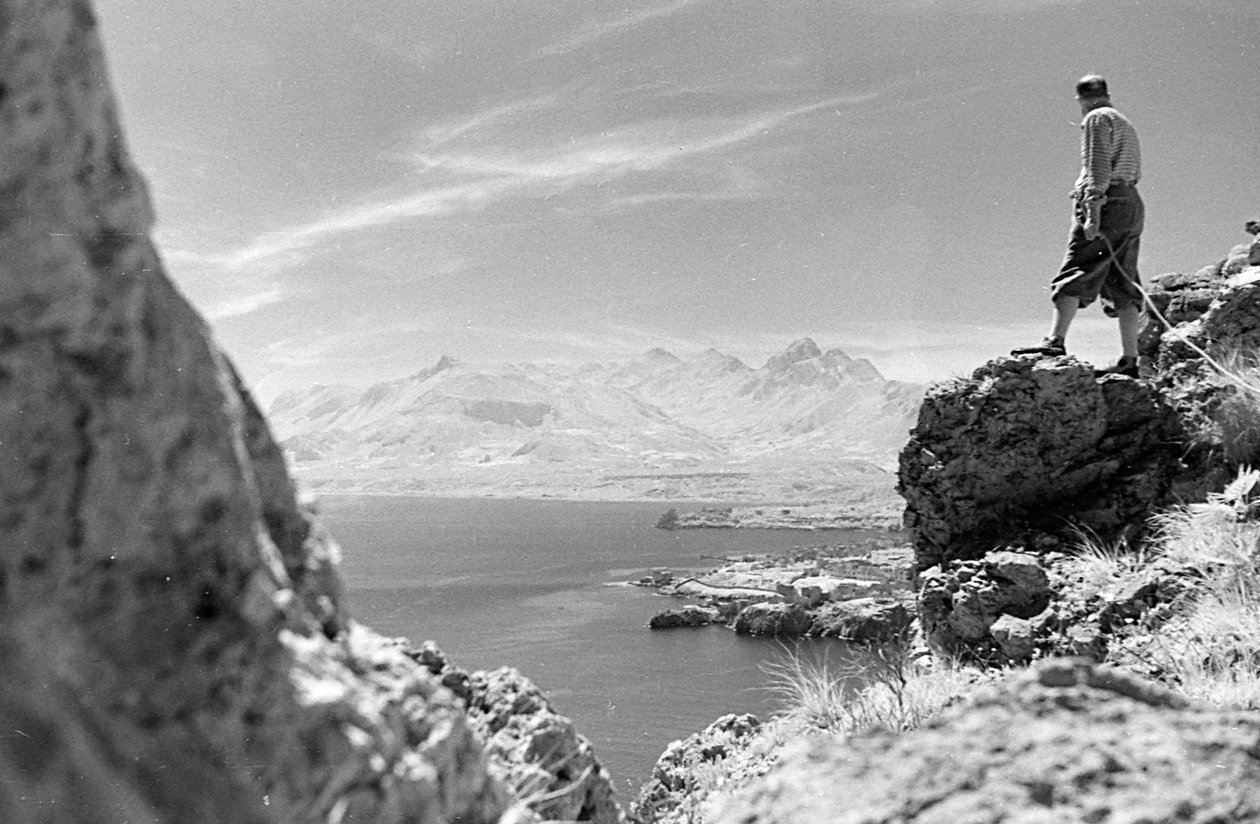Vue du Capo Zafferano - Fosco Maraini
