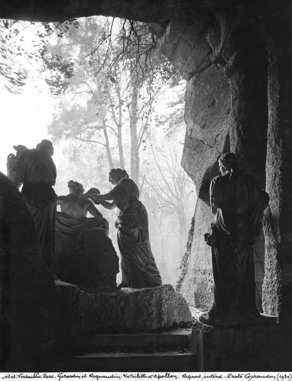 Apollon Soigné par les Nymphes dans le bosquet des Bains d