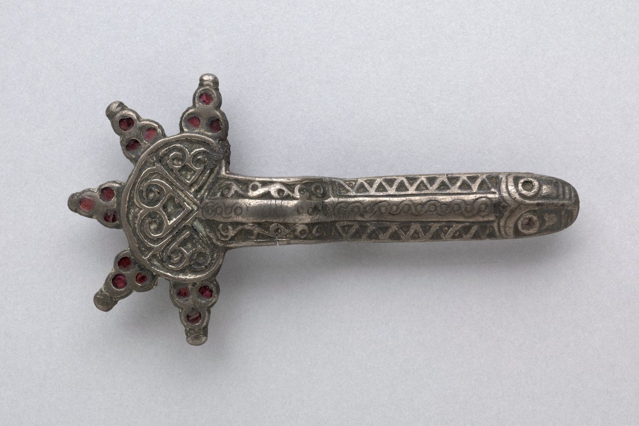 Fibule, 500s - Frankish School