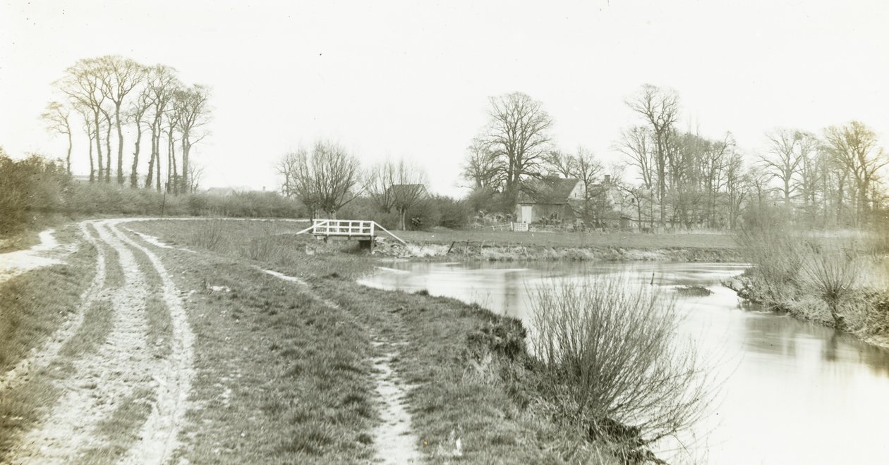 Le manoir de Kelmscott : Depuis la Tamise - Frederick H. Evans