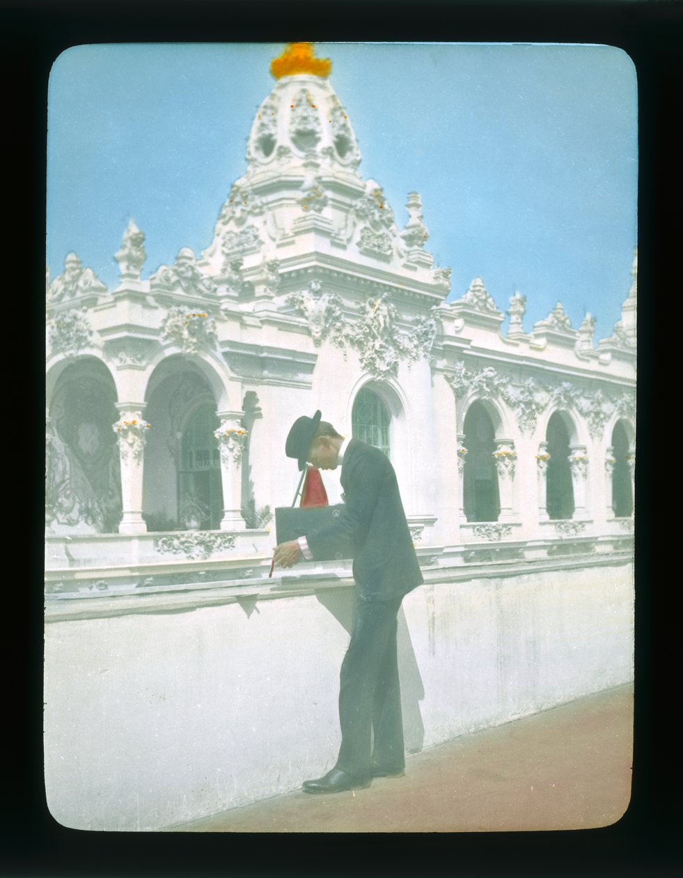 Exposition de Paris : Palais des arts décoratifs, Paris, France, 1900 - French Photographer