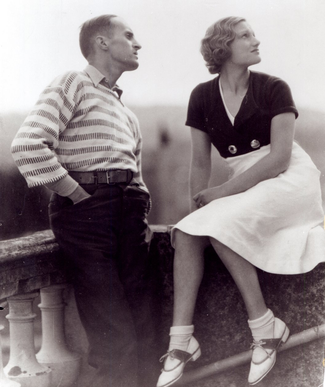 René Clair avec une actrice inconnue - French Photographer