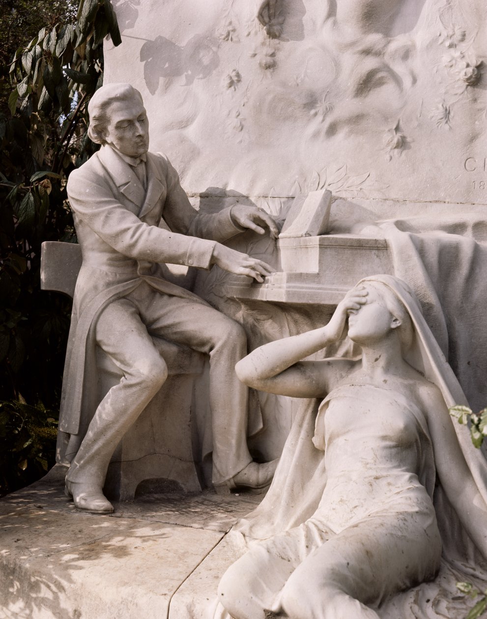 Monument à Frédéric Chopin (1810-49) (détail) - French School