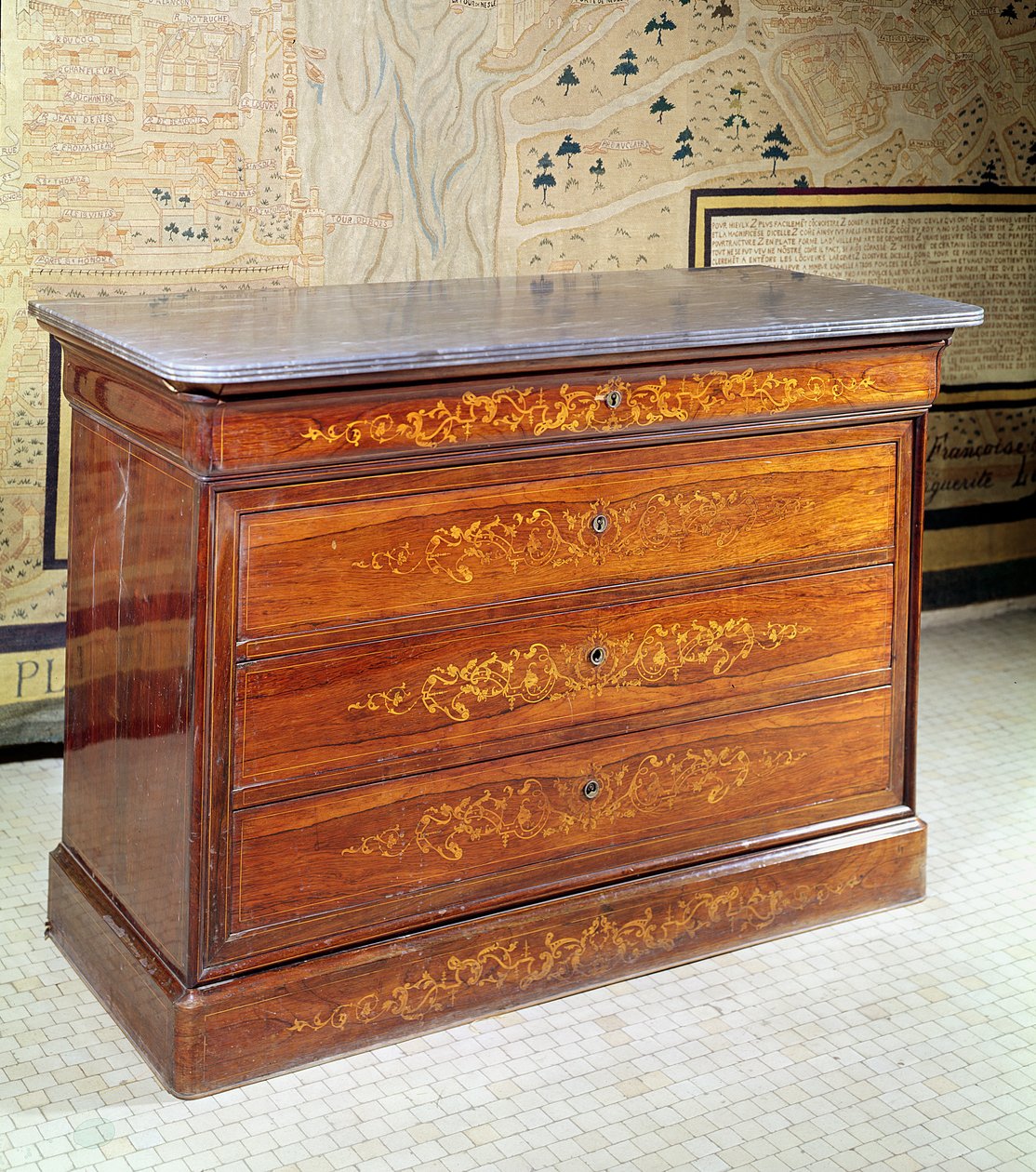 Commode, période Louis-Philippe - French School