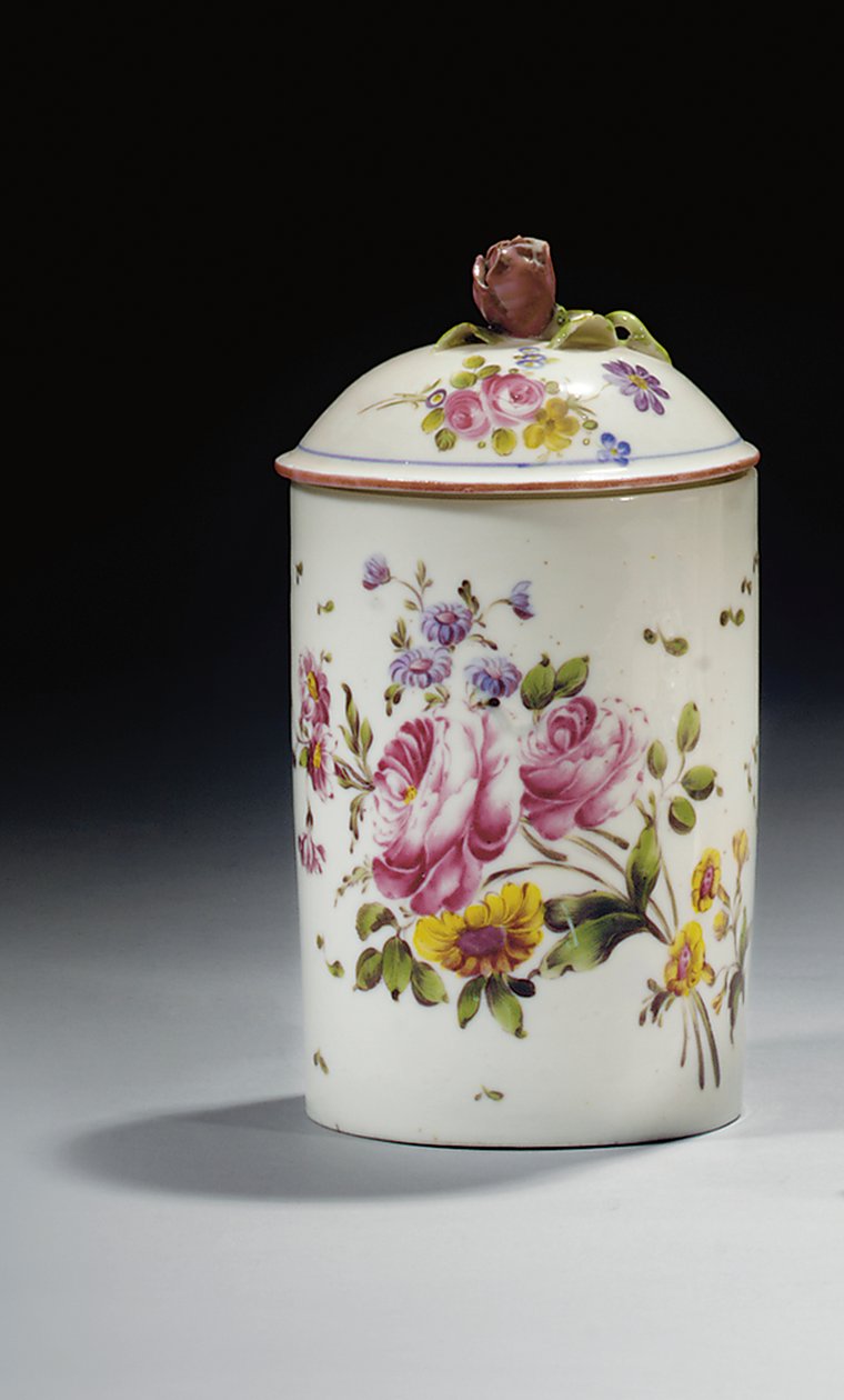 Pot à pommade de Mennecy avec couvercle, vers 1750-70 - French School