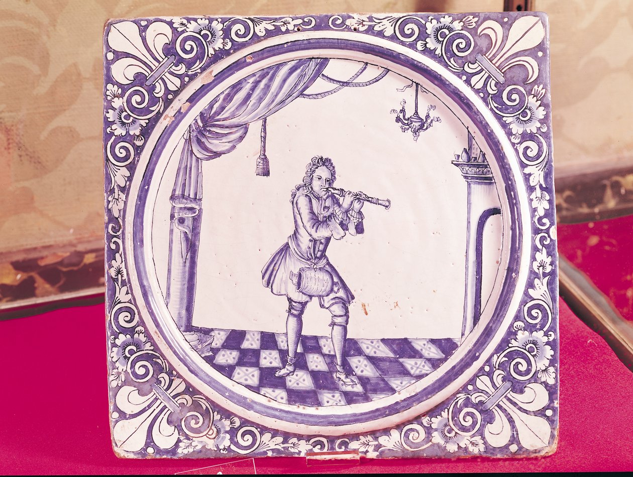Carreau représentant un clarinettiste, 1706 (faïence) - French School