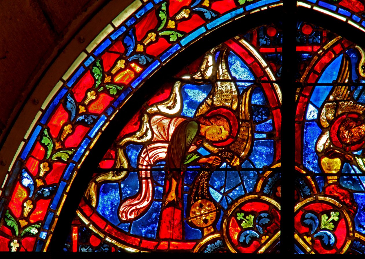 Fenêtre w2 représentant des anges - French School