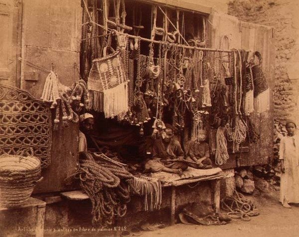 Un marchand de cordes égyptien - G. Lekegian