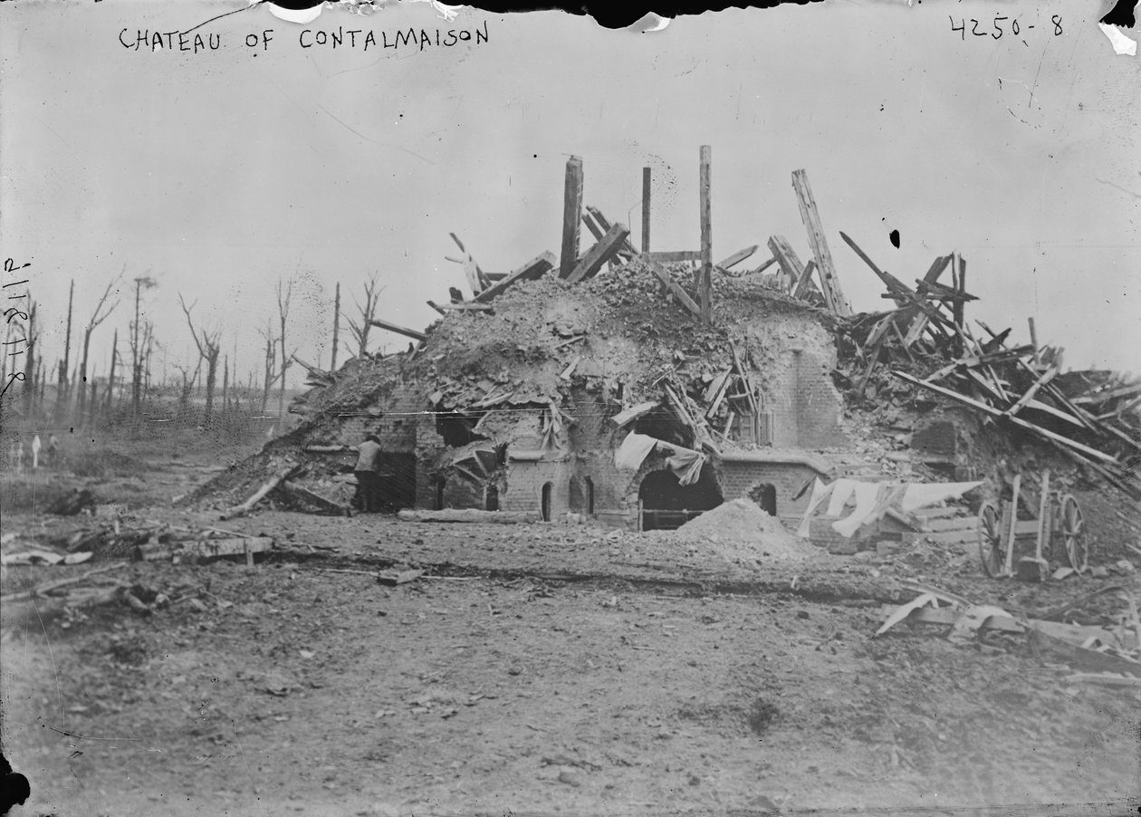 Ruines du château de Contalmaison après la Bataille de la Somme, 1916 - George Grantham Bain