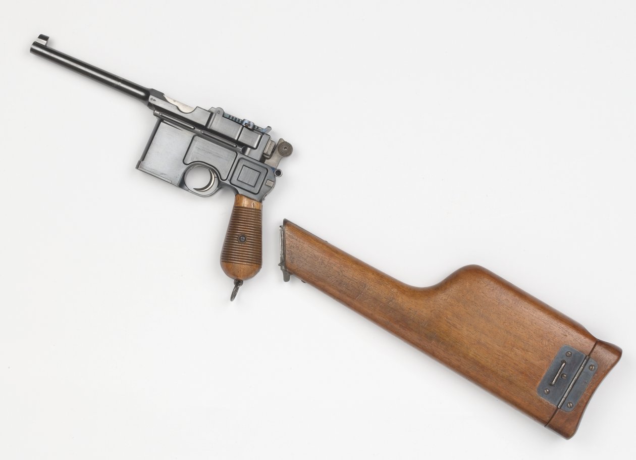 Pistolet Mauser C96 7,63 mm - German School