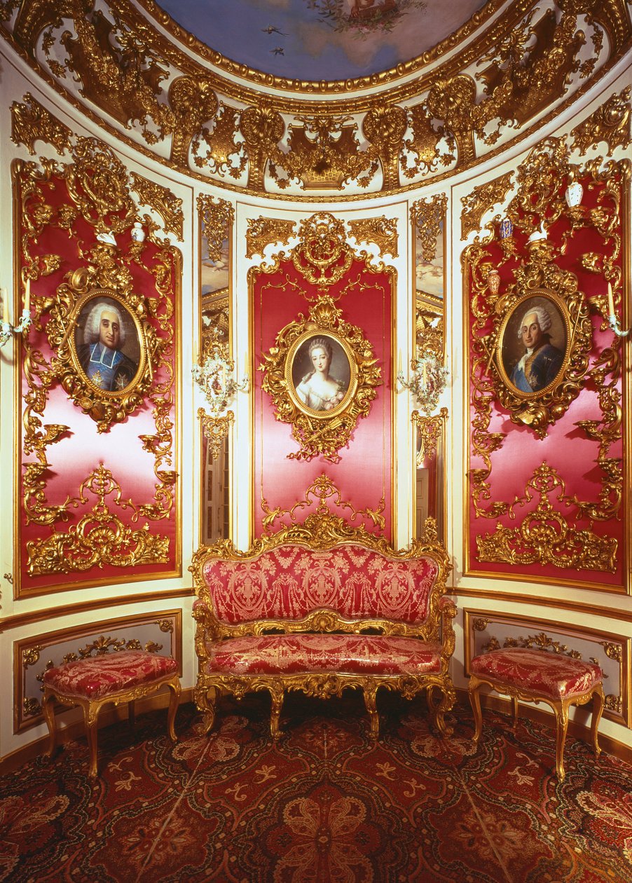 Le Salon des Roses - German School