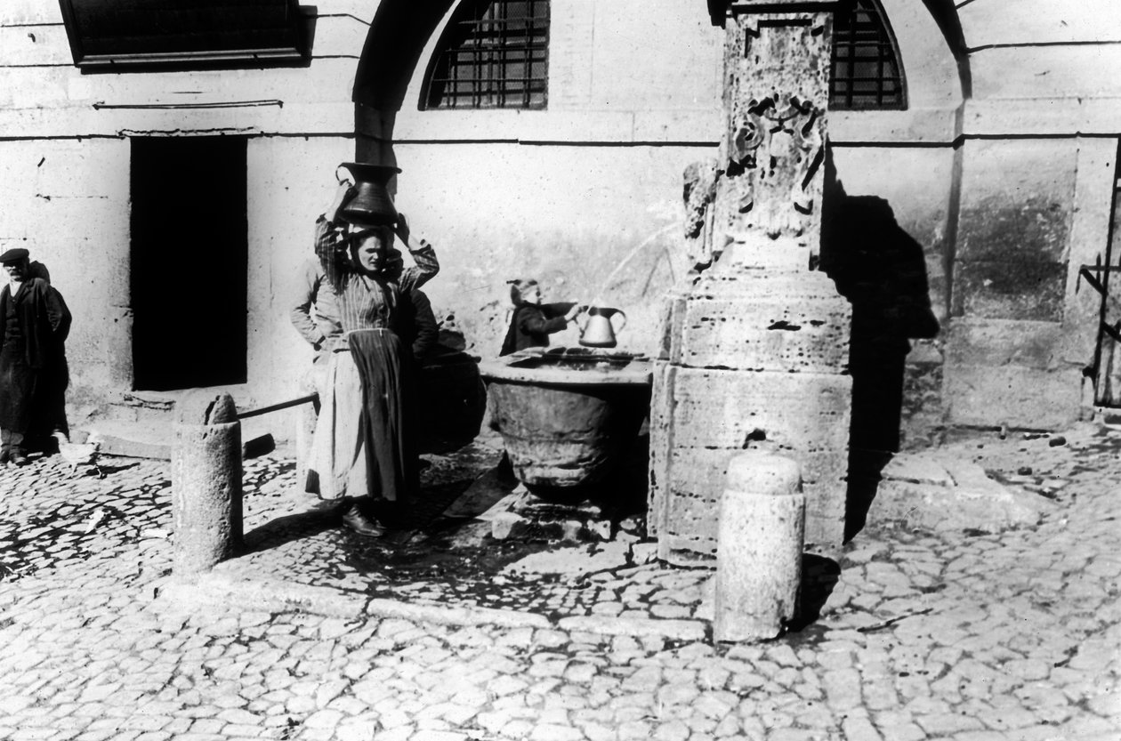 Femmes à une fontaine - Giovanni Battista Simone Unterveger