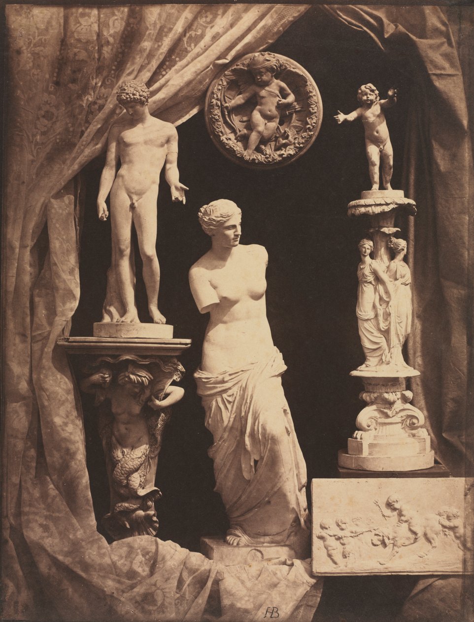 Nature morte avec statuaire et draperie - Giovanni Domenico Tiepolo
