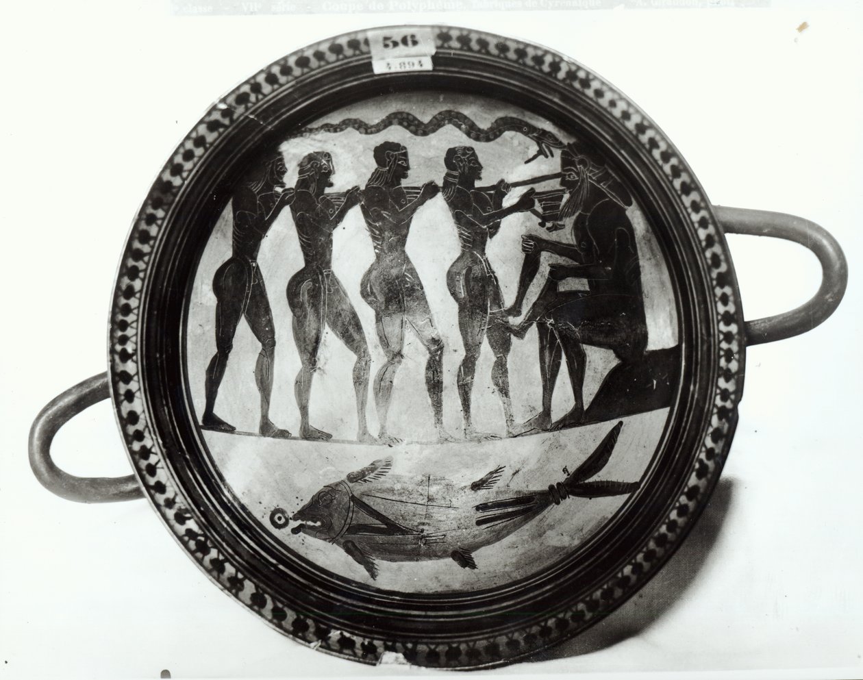 Coupe représentant Ulysse et ses compagnons aveuglant Polyphème - Greek