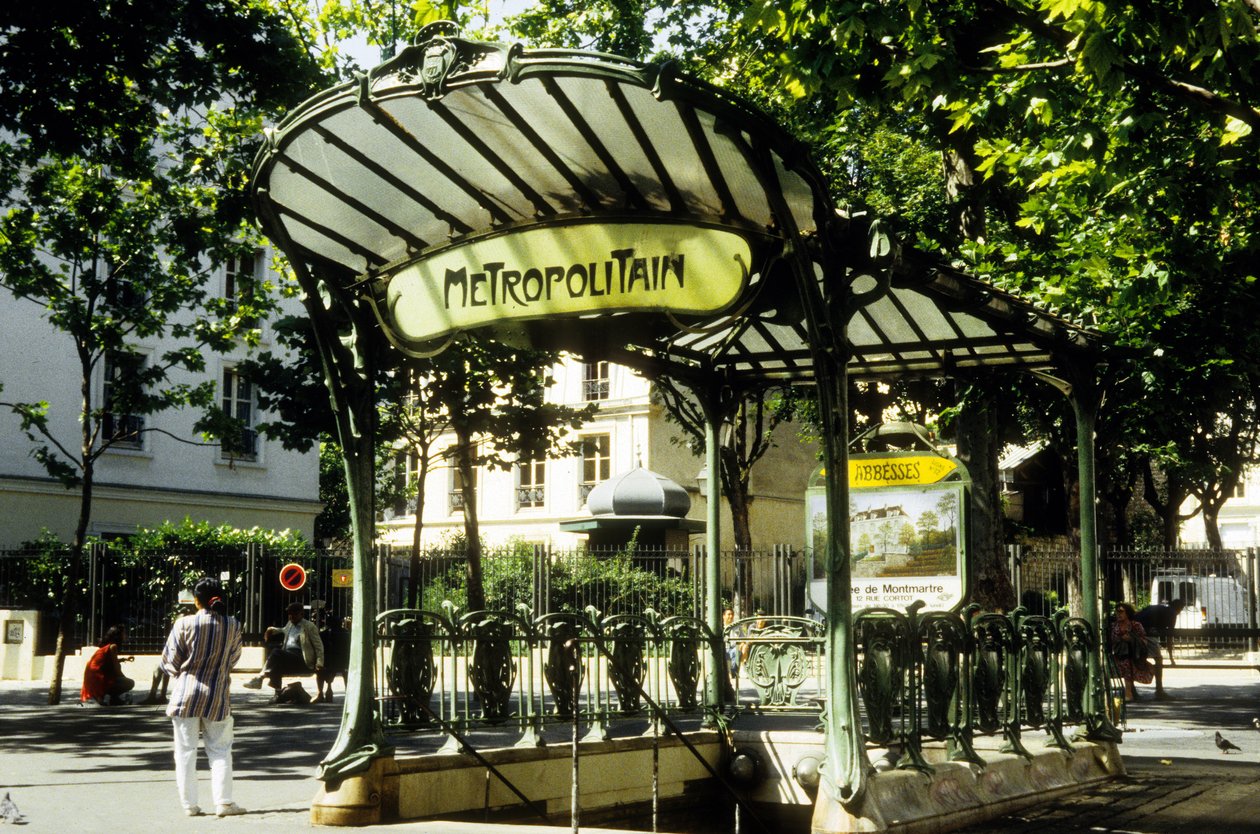 Station de métro Abbesses à Paris, France - Hector Guimard