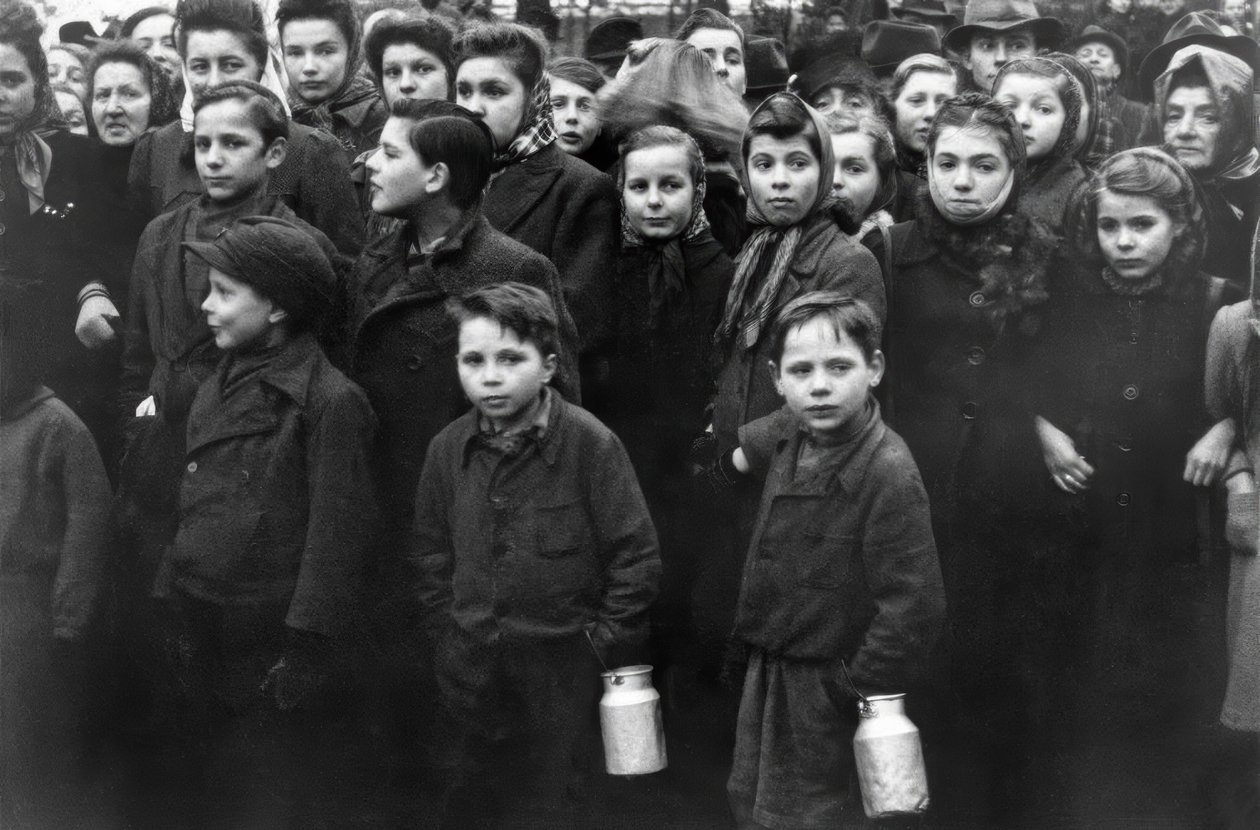 Monument de Zille à Berlin, enfants regardant - Heinrich Zille