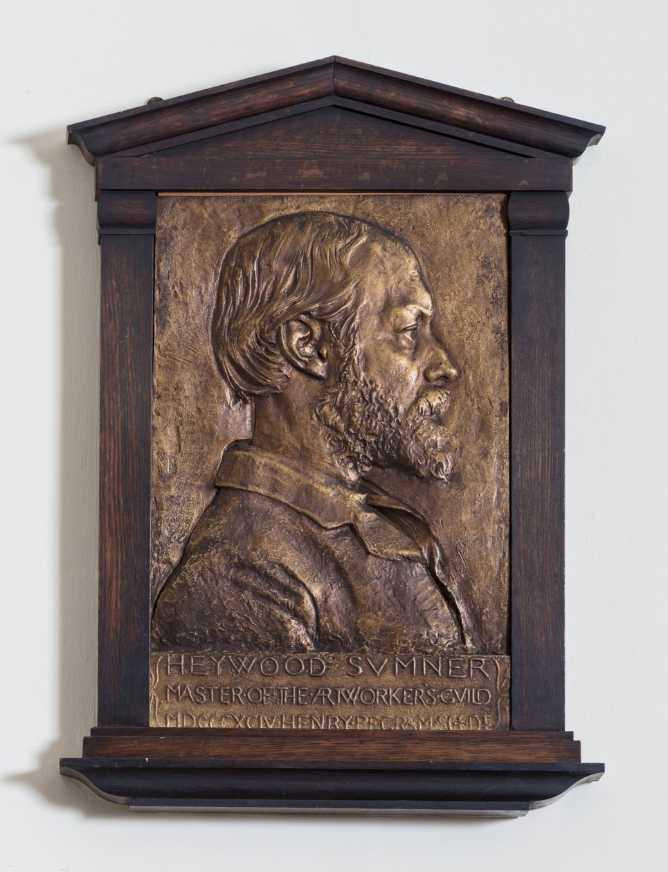 Plaque représentant Heywood Sumner, Designer - Henry Alfred Pegram