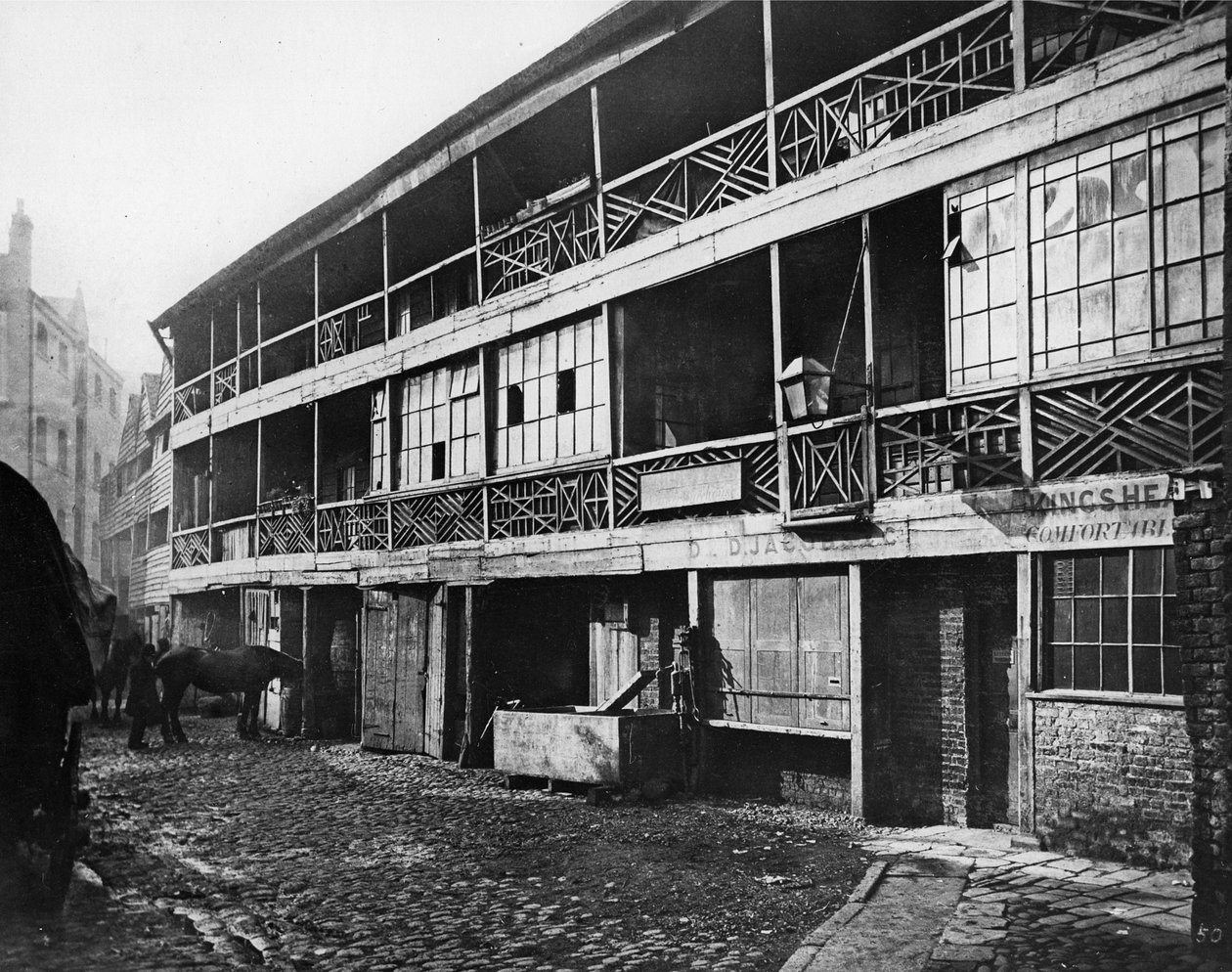 Cour de l