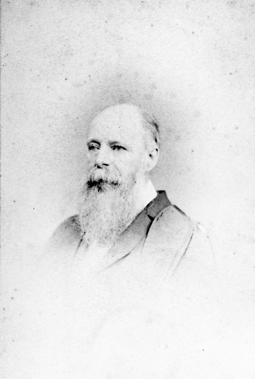 Charles Darwin - Hills and Saunders