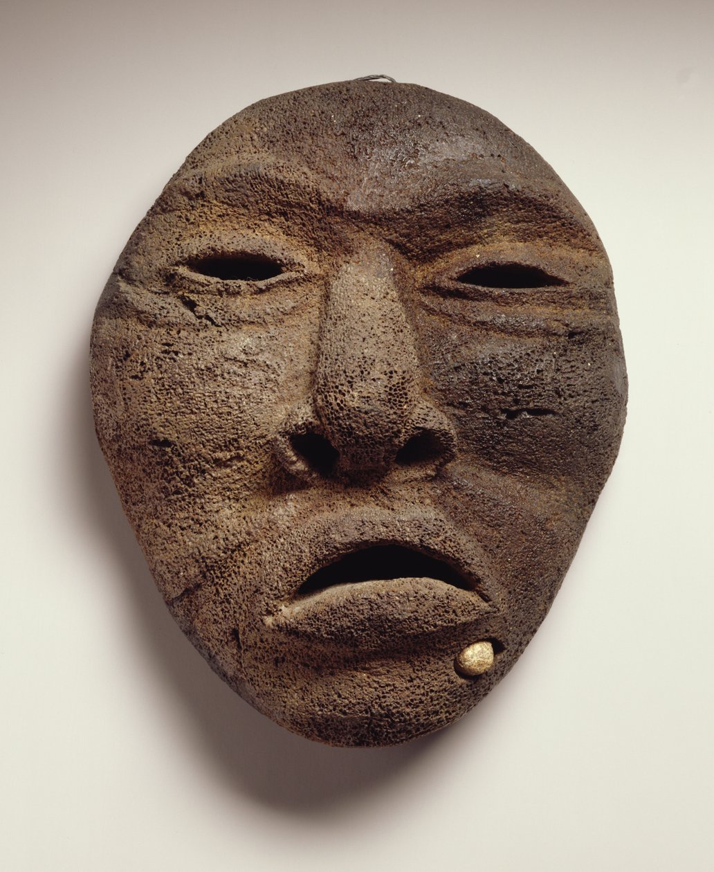 Masque (os de baleine) - Inuit School