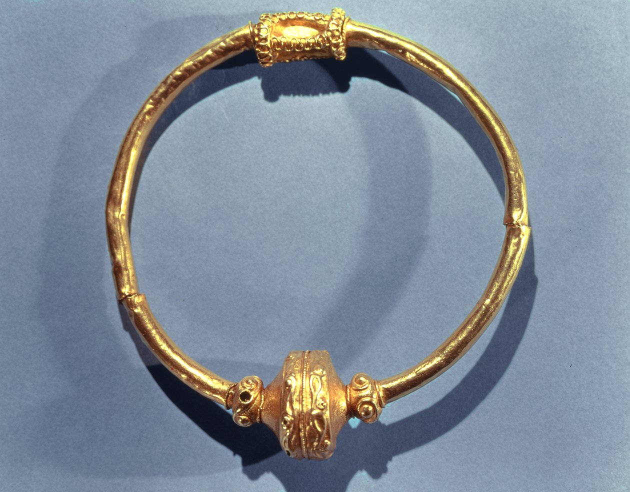 Collier, d