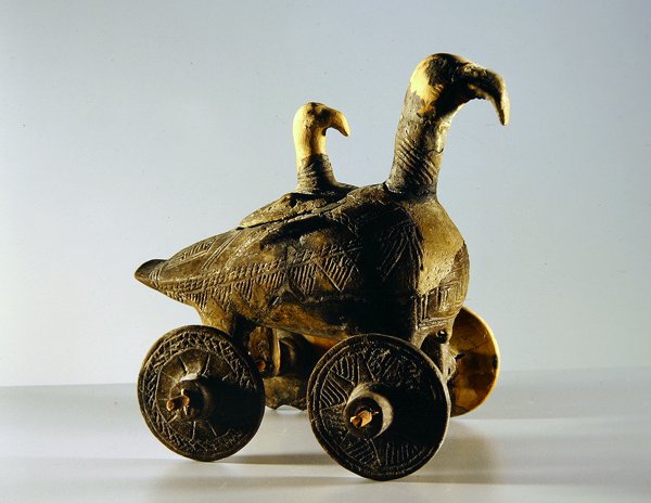 Chariot à jarre sur roues - Iron Age