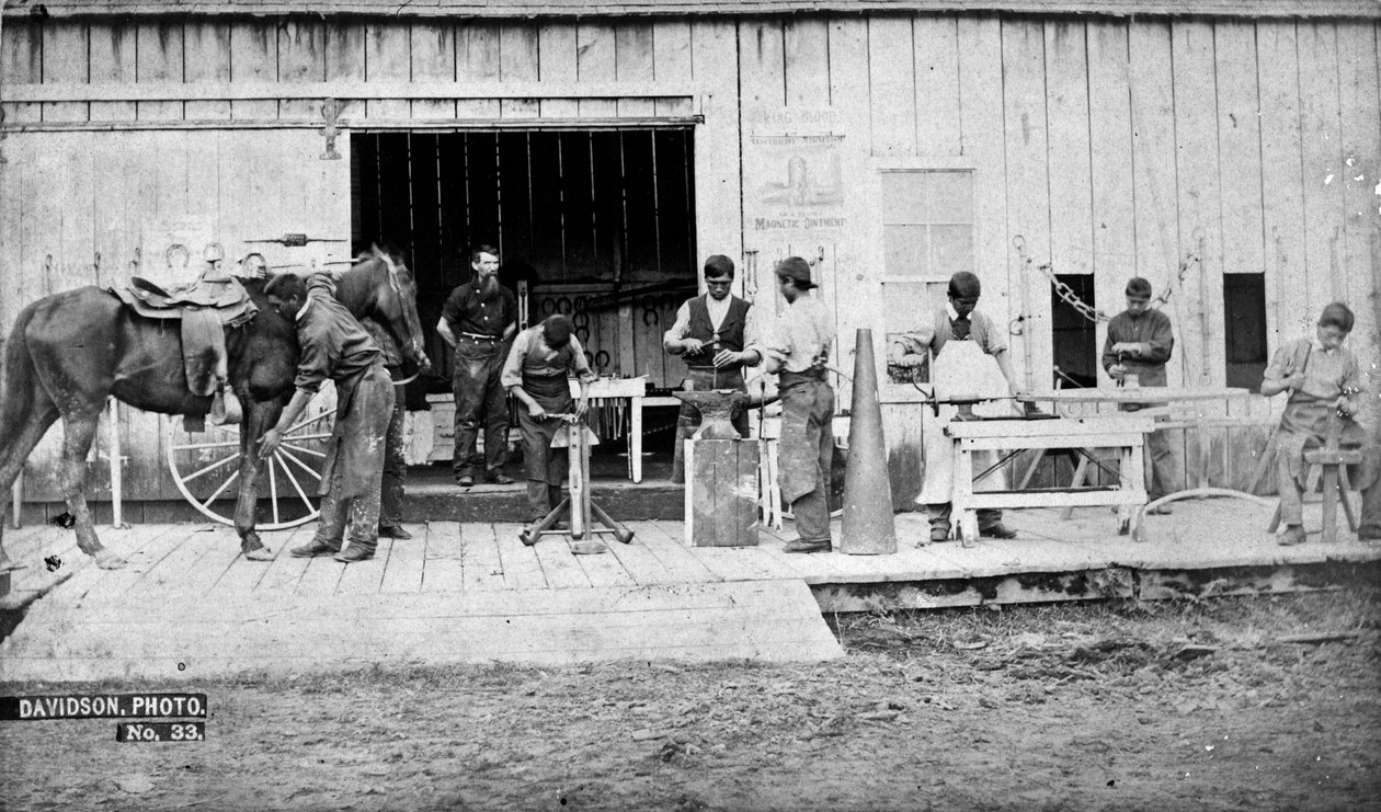 École de formation indienne, Forest Grove, Oregon : Forge - Isaac Grundy Davidson