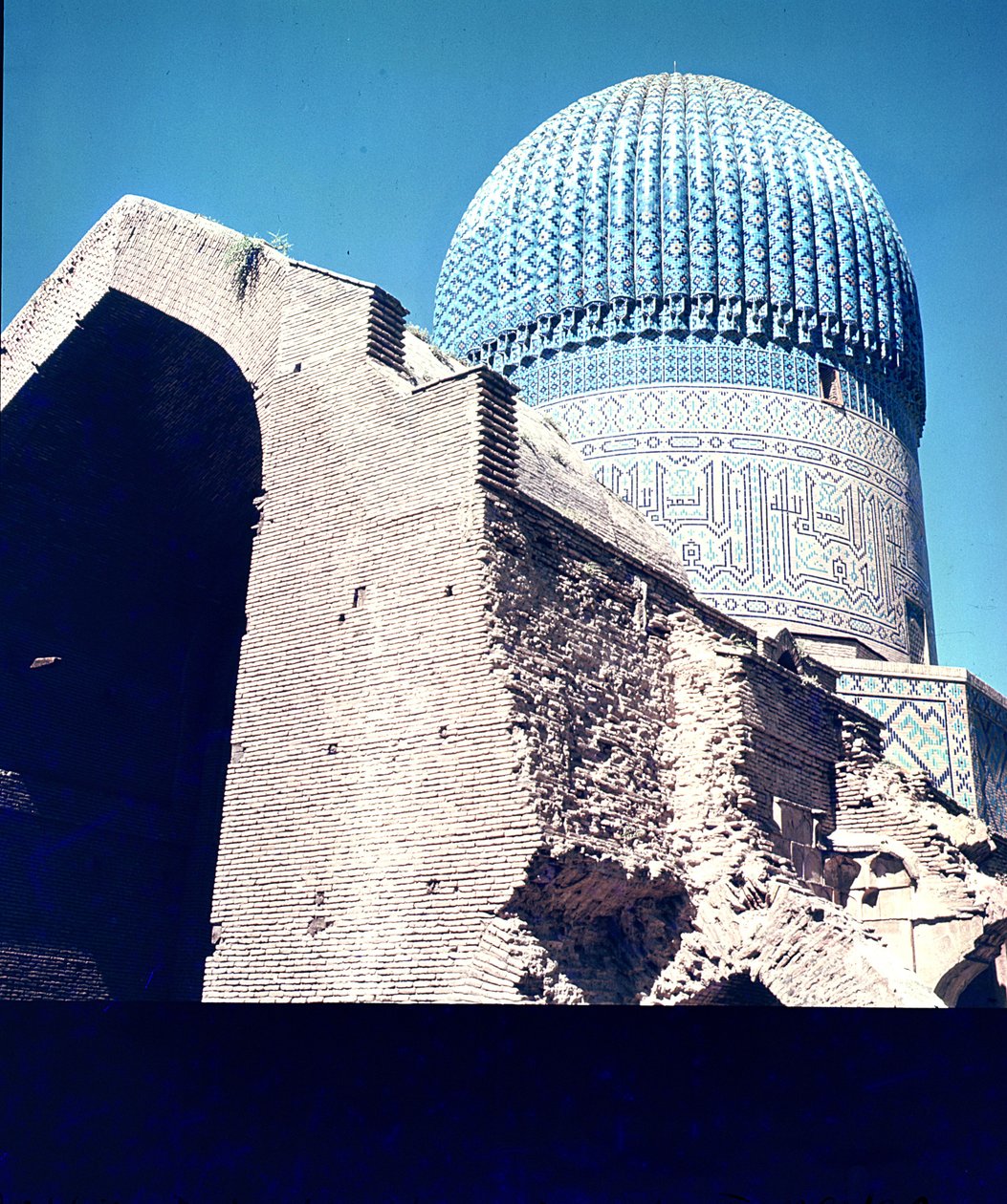 Vue du dôme, période timouride, c.1403 - Islamic School