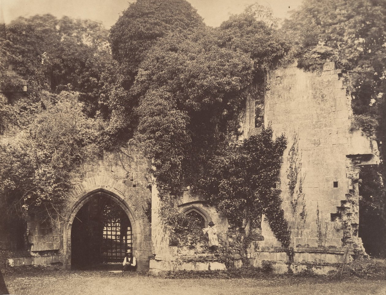 Ancienne porte, château de Raglan, Monmouthshire, 1855 - J. Holden