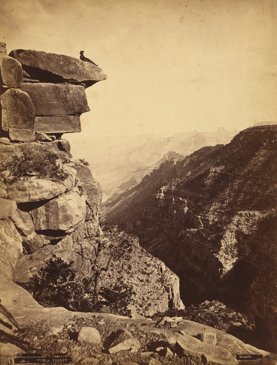 Vallée de Mukuntuweap (Zion Canyon), Utah - James H. Fennemore