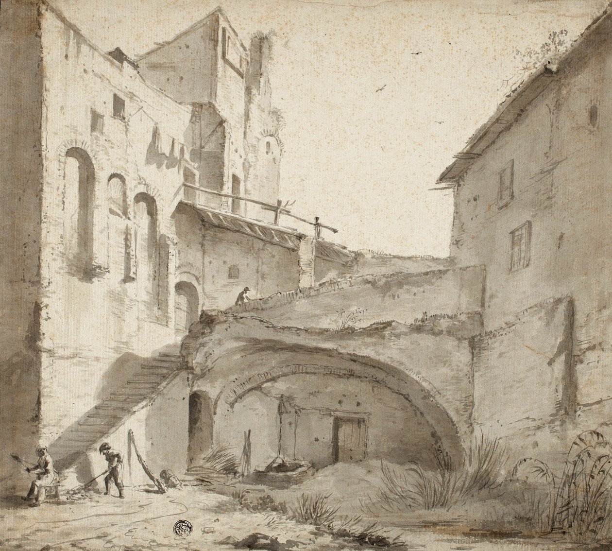 Cour envahie par la végétation d