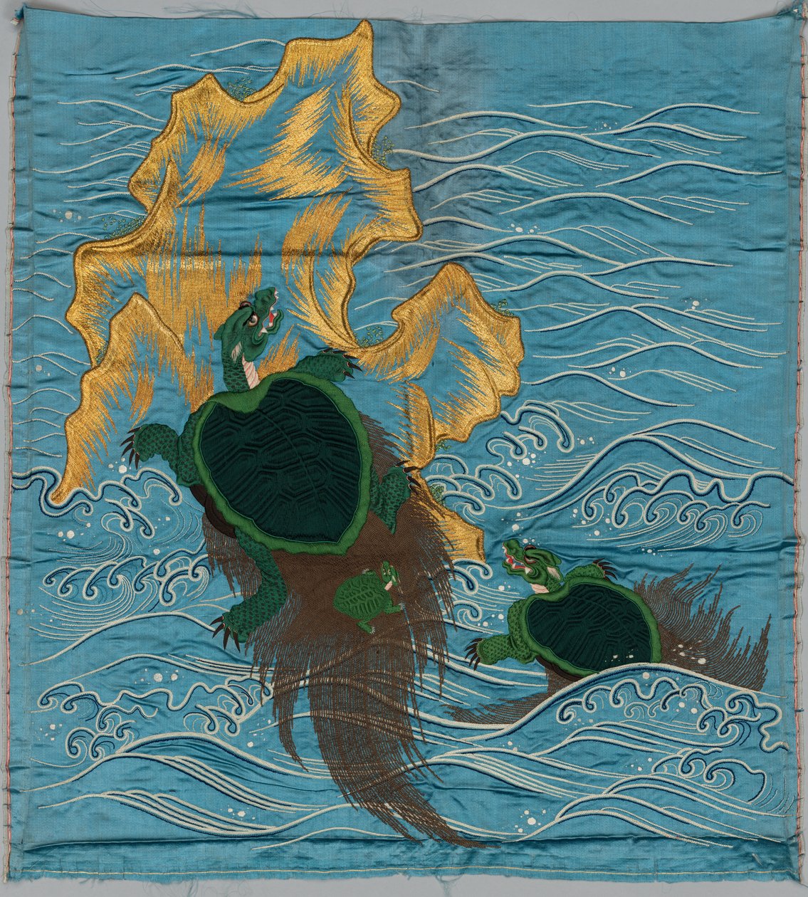 Fukusa brodé - Japan, late 19th early 20th century