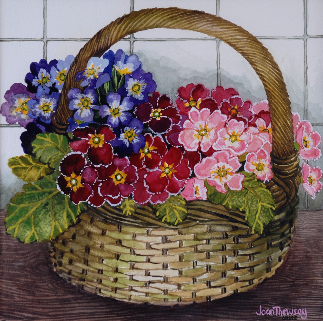 Primevères rouges, mauves et roses dans un panier, 2012 - Joan Thewsey