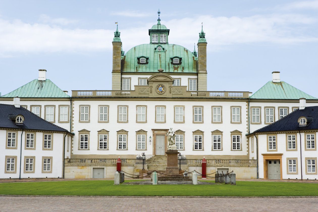 Château de Fredensborg, construit 1719-22 - Johann Corenlius Krieger