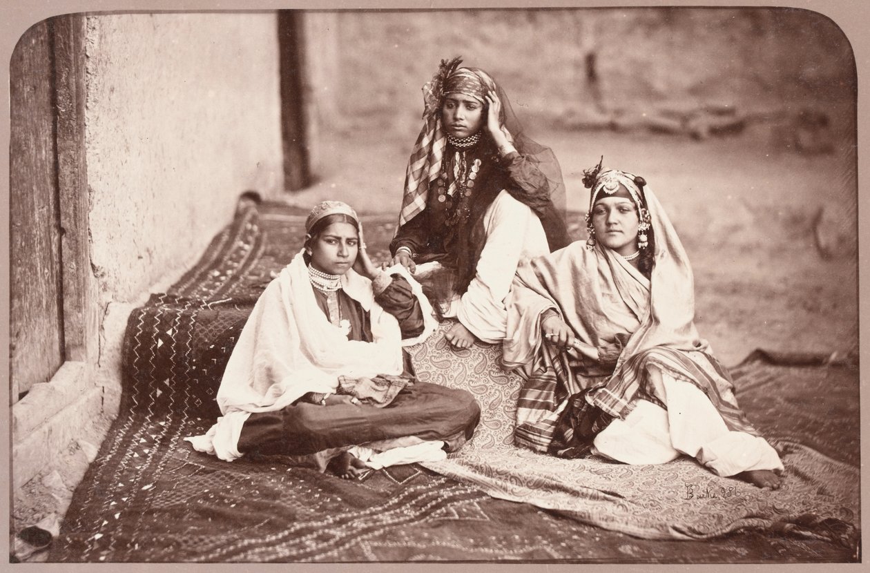 Danseuses nautch, Kaboul, 1879 - John Burke