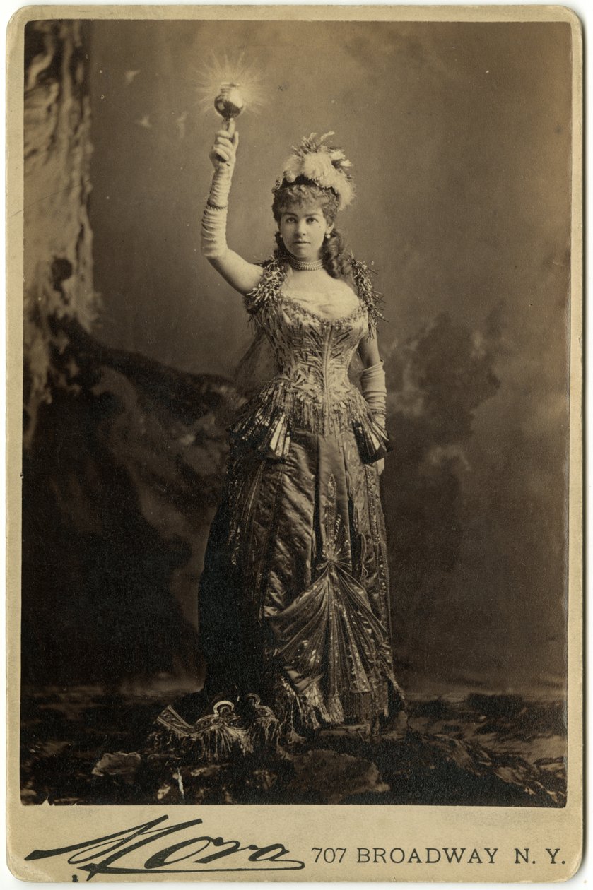 Mme Vanderbilt - José Maria Mora