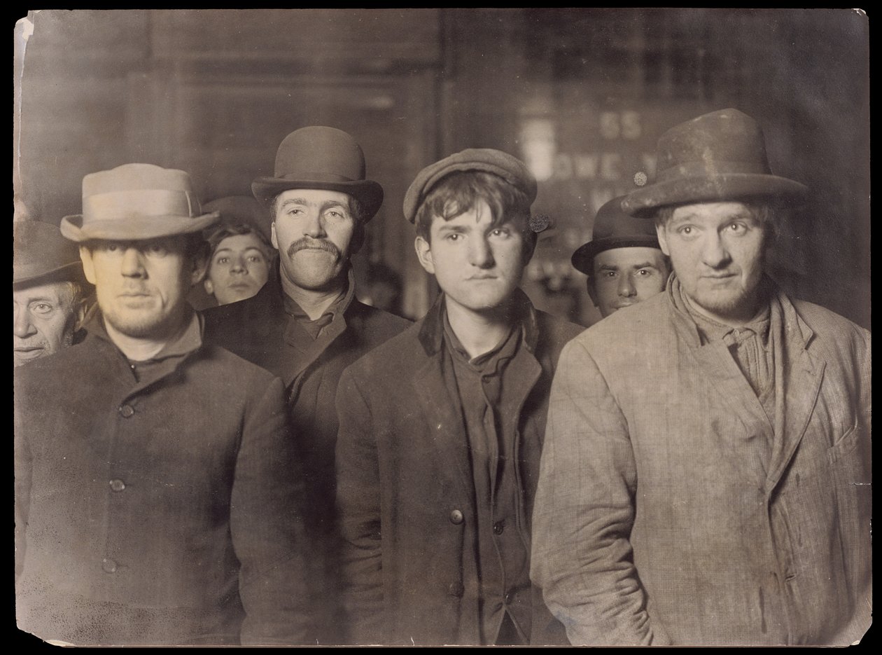 [Bowery Bread Line] - Lewis W. Hine