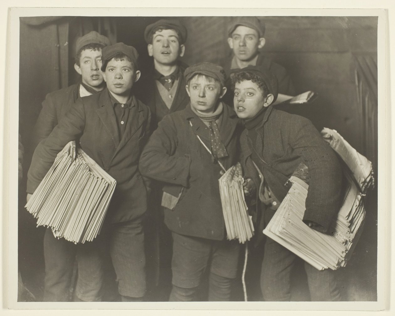 Newboys, pont de Brooklyn - Lewis Wickes Hine