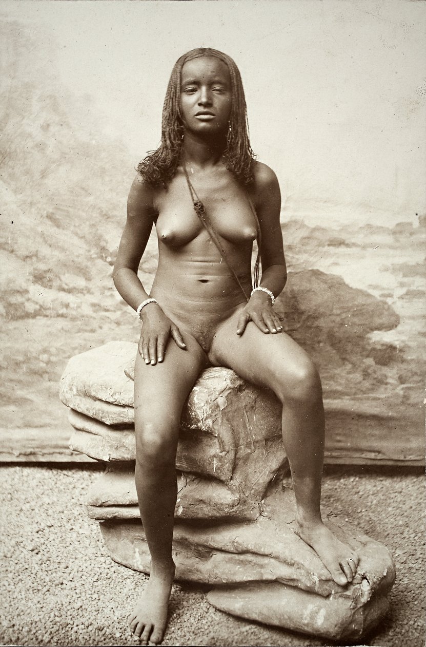 Femme, Érythrée, vers 1880-90 - Luigi Naretti