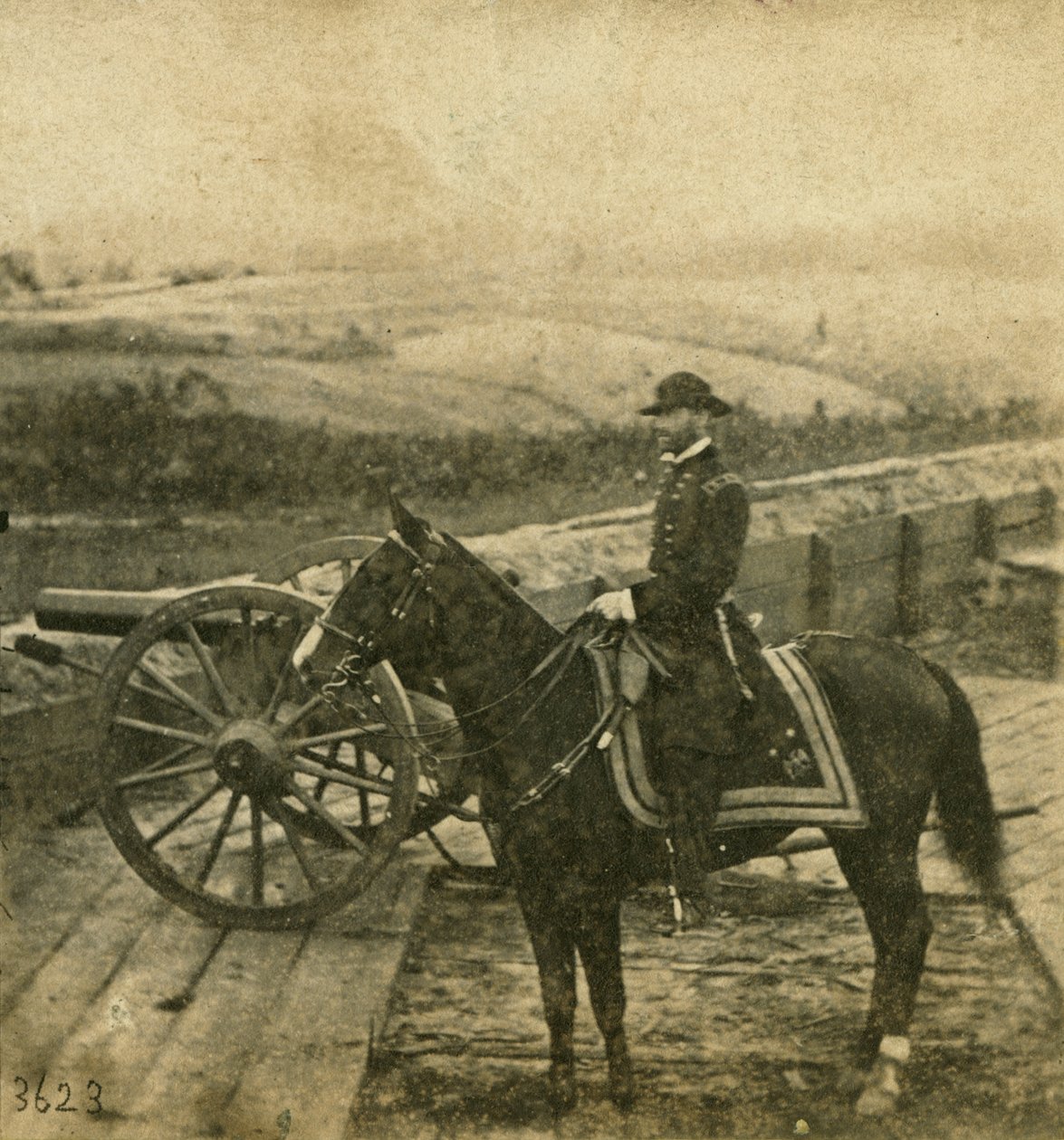 Le Major Général W.T. Sherman et son cheval, 1864 - Mathew B. Brady