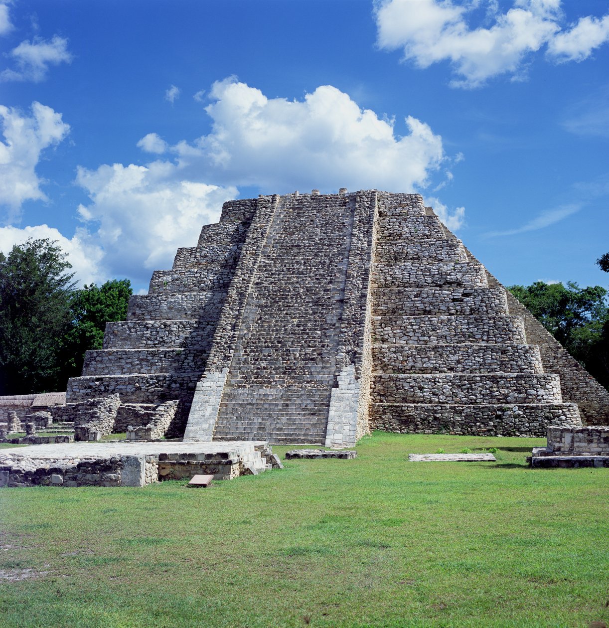 Pyramide de Kukulkan, période postclassique - Mayan