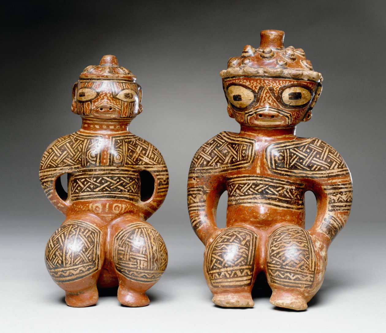 Deux figures assises, Nosara, Nicoya, 800-1100 - Mesoamerican