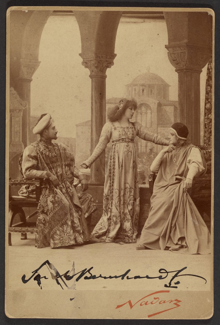 [Sarah Bernhardt dans le rôle de Gismonda] - Paul Nadar