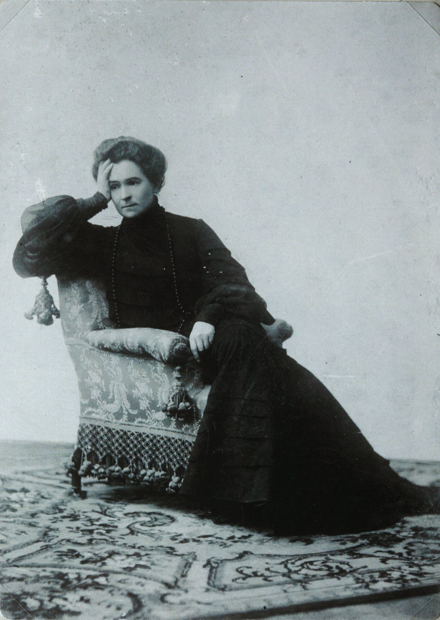Olga Leonardovna Knipper-Tchekhova, 1904 - Photo studio S. Kogan