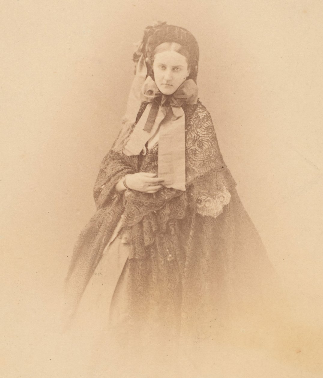 Le chapeau à brides, années 1860 - Pierre Louis Pierson