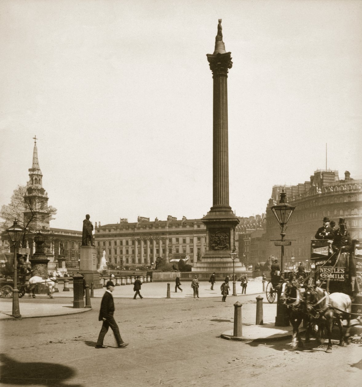 Trafalgar Square, Londres, 11 mai 1893 - Portuguese Photographer