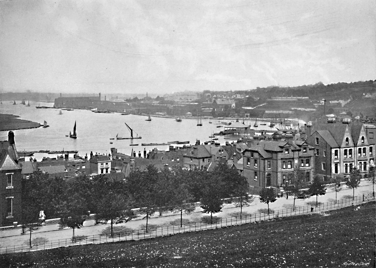 Chatham, vers 1896 - Poulton and Co