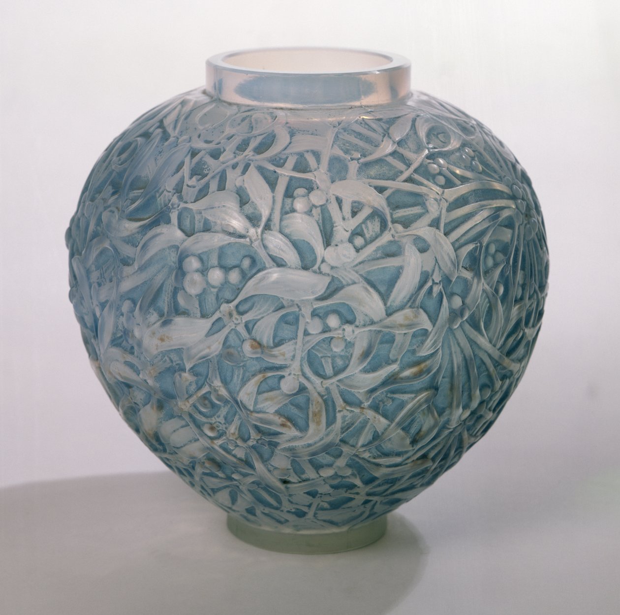 Vase de gui, 1920 - Rene Jules Lalique