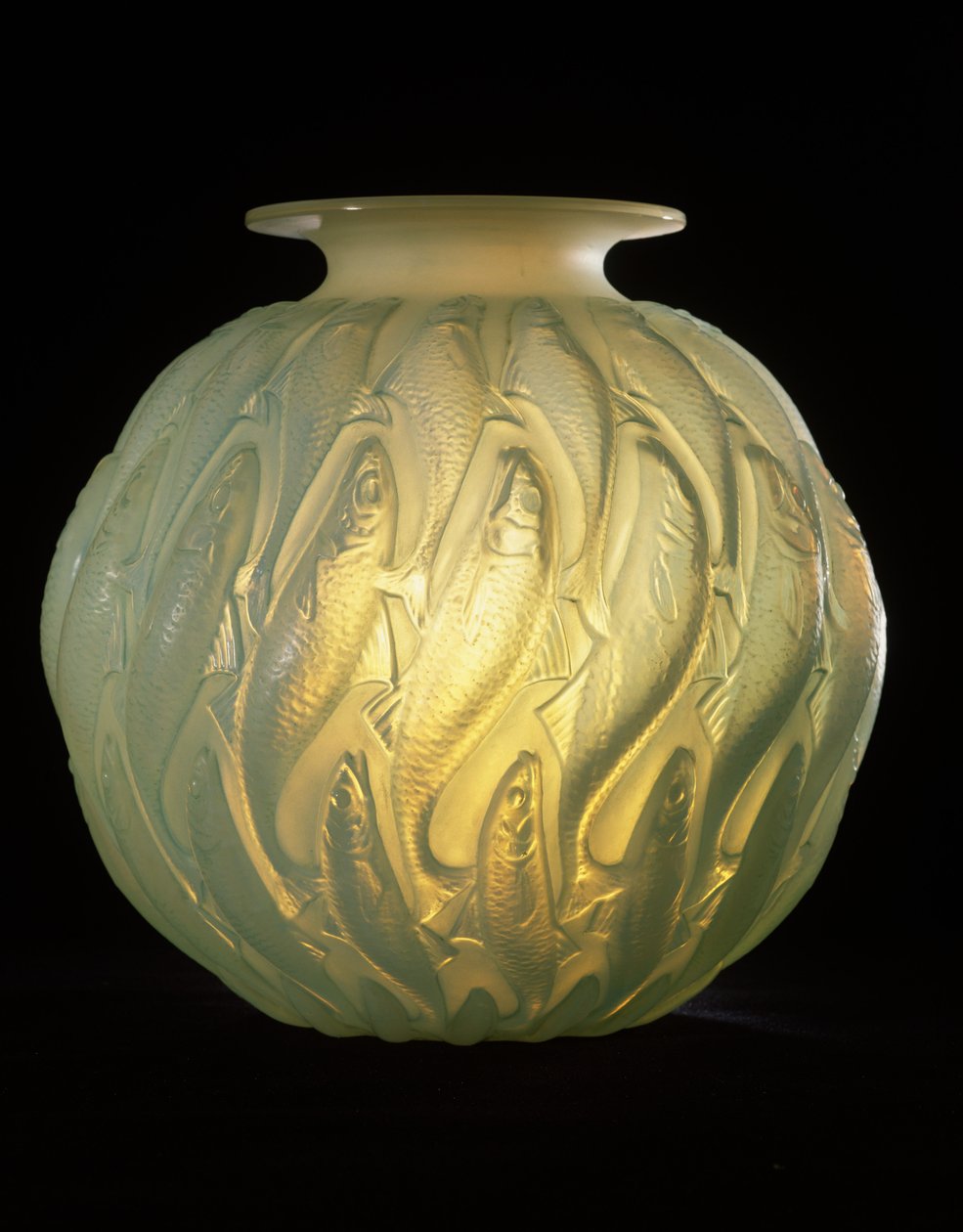 Vase de saumon, 1928 - Rene Jules Lalique