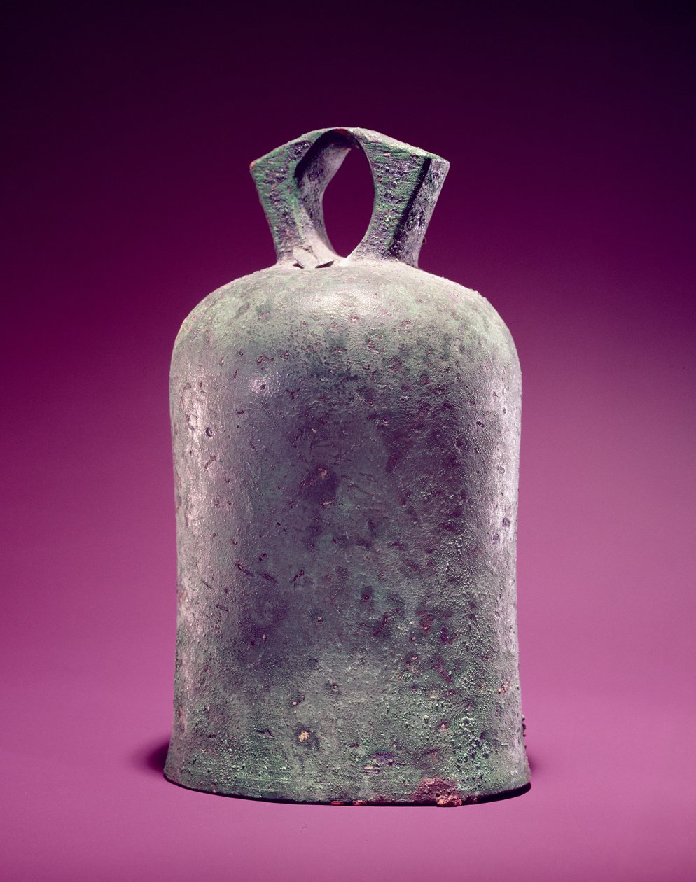 Cloche, trouvée en Angleterre - Roman